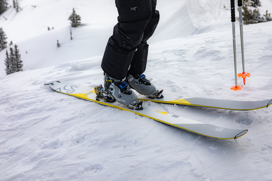 Award Winning Skis WNDR Alpine